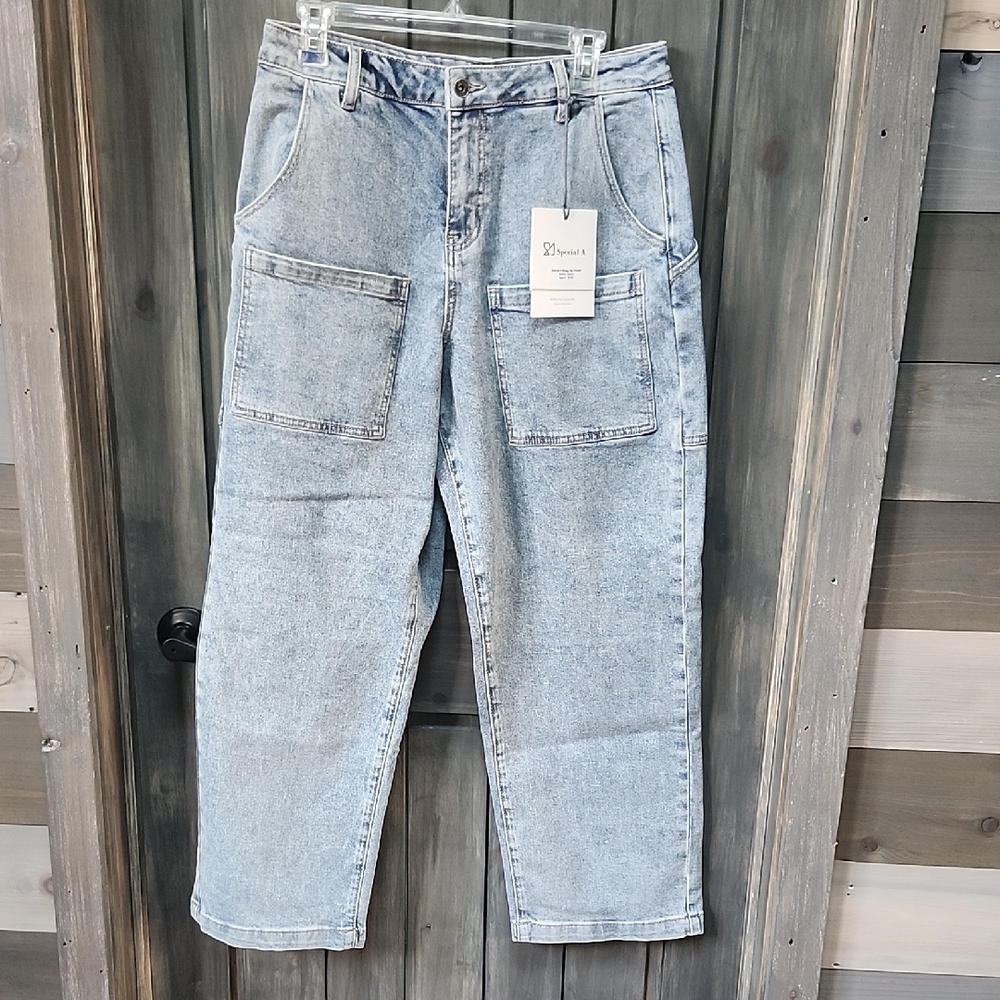 Blue Cropped Ankle Jeans Relaxed Fit
